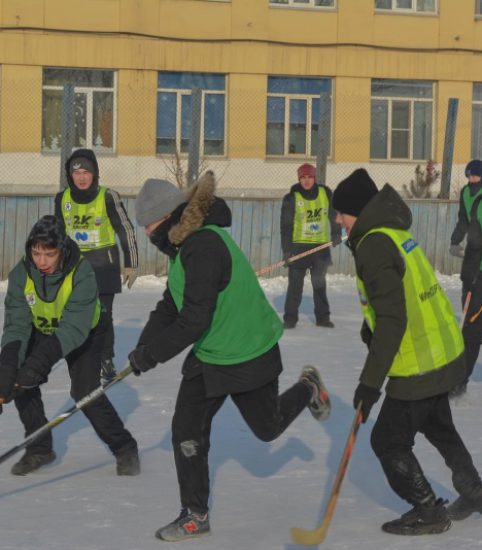 Турнир по хоккею на валенках
